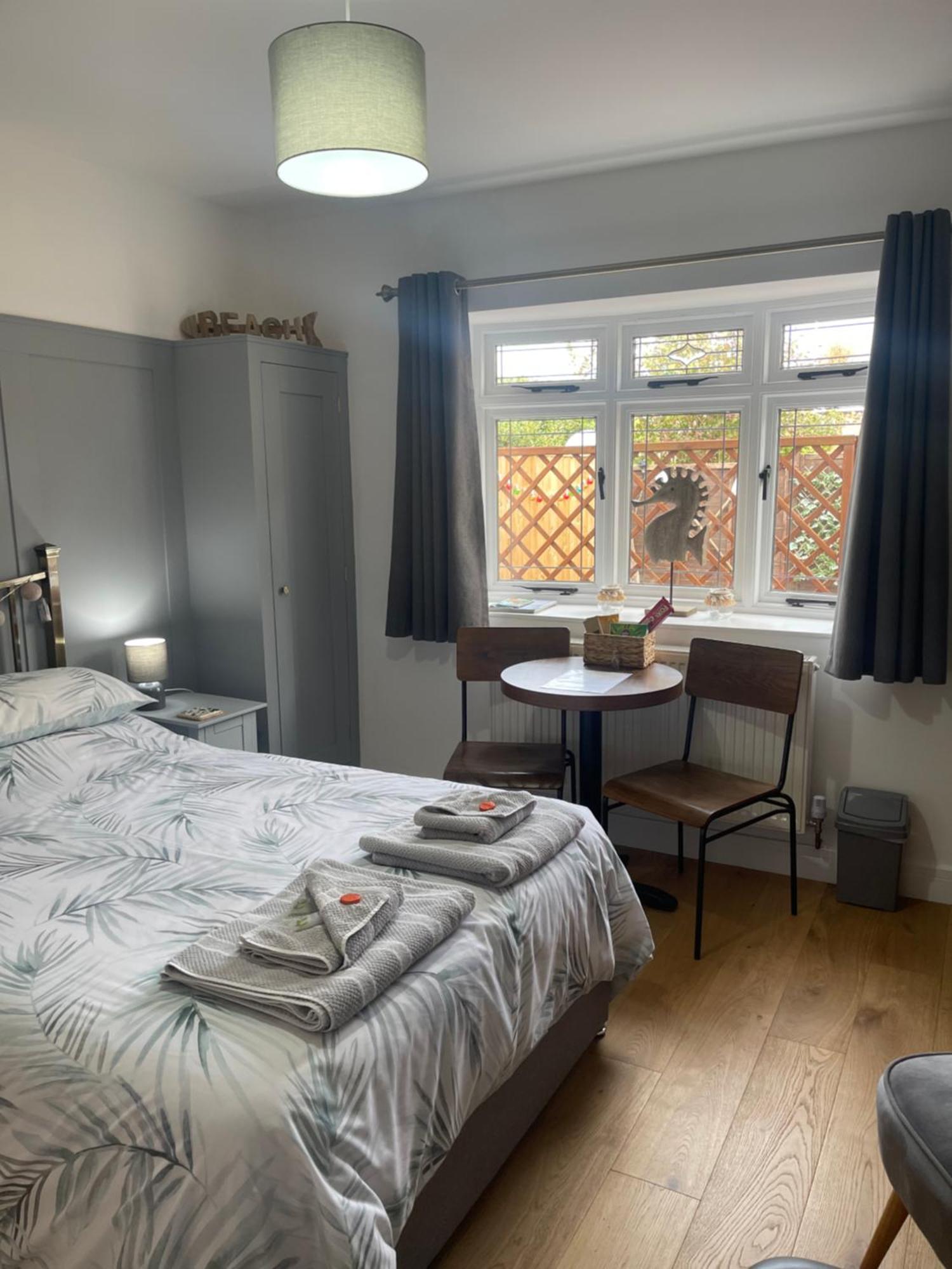 Godden Green B & B Guesthouse Newchurch  Екстериор снимка